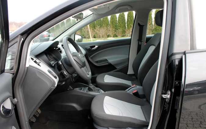 Seat Ibiza cena 26900 przebieg: 156000, rok produkcji 2014 z Oława małe 379